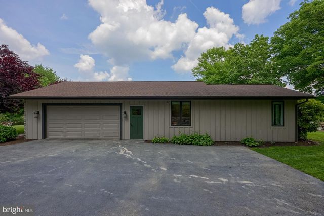 3174 GRANDE OAK PL, Lancaster, PA 17601