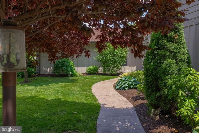 3174 GRANDE OAK PL, Lancaster, PA 17601