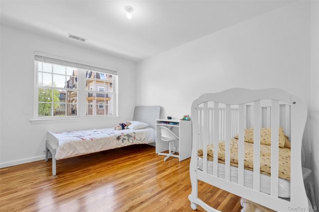 8 Elm Street 211, Spring Valley, NY 10977