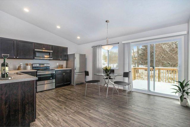 18342 Loganwood Trail, Pennfield Twp, MI 49014