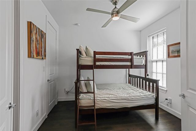 7333 Valley View Lane 607, Dallas, TX 75240