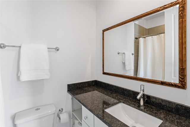 7333 Valley View Lane 607, Dallas, TX 75240