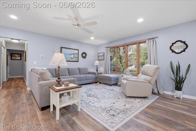 5461 N Henderson Road, Richfield Township, MI 48423