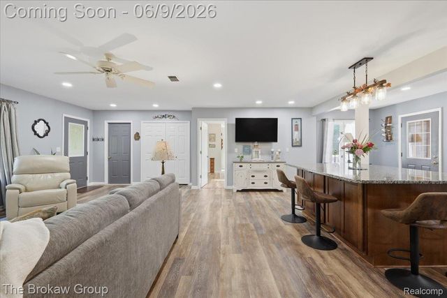 5461 N Henderson Road, Richfield Township, MI 48423
