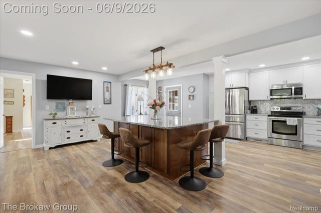 5461 N Henderson Road, Richfield Township, MI 48423