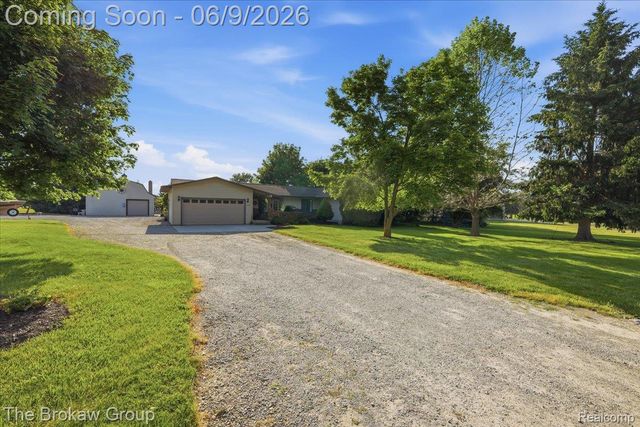 5461 N Henderson Road, Richfield Township, MI 48423