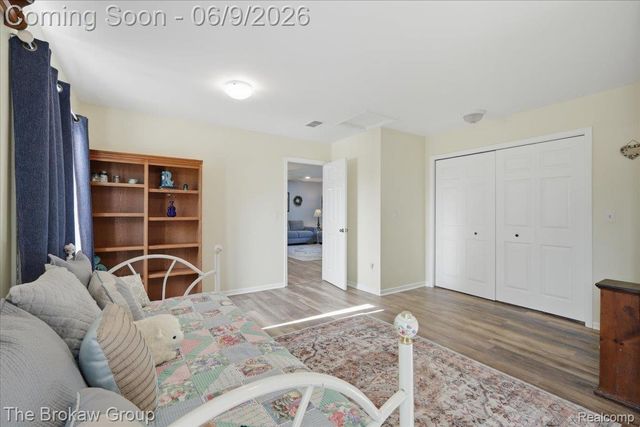 5461 N Henderson Road, Richfield Township, MI 48423