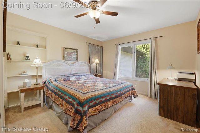 5461 N Henderson Road, Richfield Township, MI 48423