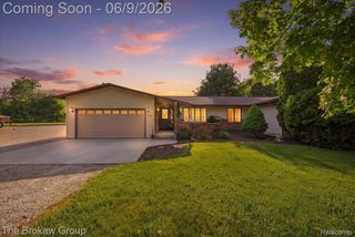 5461 N Henderson Road, Richfield Township, MI 48423