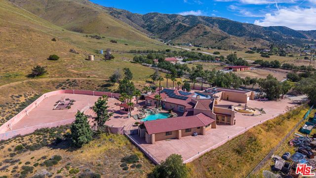35931 Via Famero Drive, Acton, CA 93510
