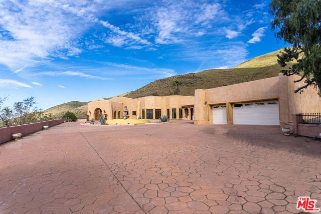 35931 Via Famero Drive, Acton, CA 93510