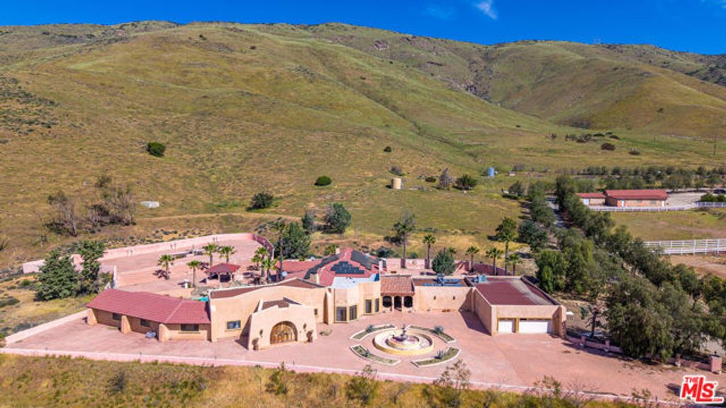 35931 Via Famero Drive, Acton, CA 93510