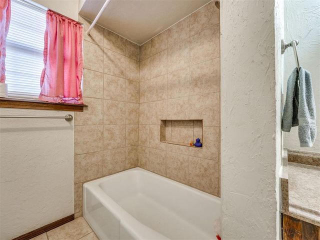 5521 NE Hart, Piedmont, OK 73078