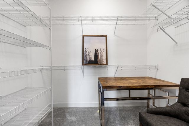 901 E 2nd Avenue 205, Coralville, IA 52241