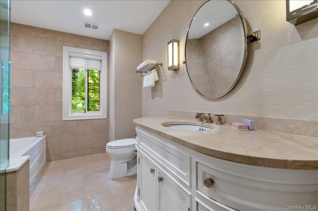 225 Hamlet Drive, Jericho, NY 11753