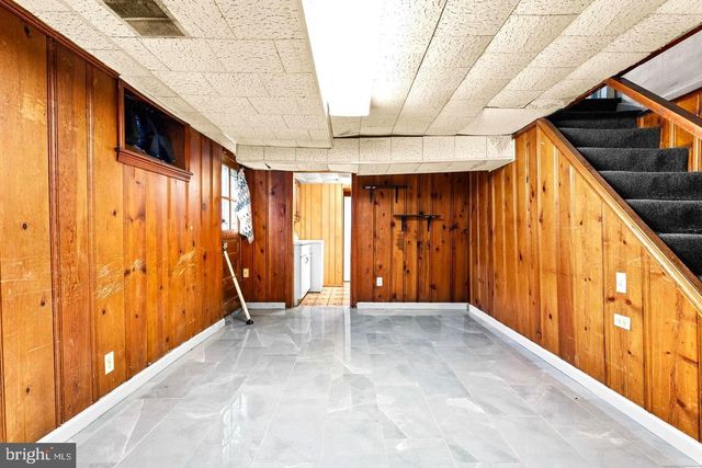 1300 N POTOMAC ST, Baltimore, MD 21213