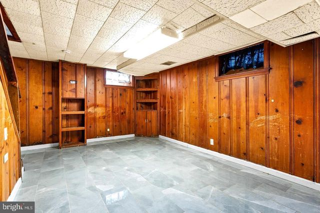 1300 N POTOMAC ST, Baltimore, MD 21213