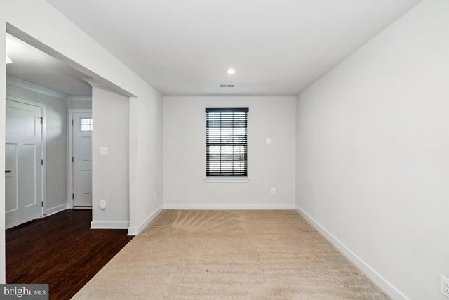 2144 HEMLOCK BAY RD, Dumfries, VA 22026