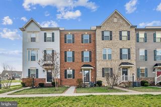 2144 HEMLOCK BAY RD, Dumfries, VA 22026