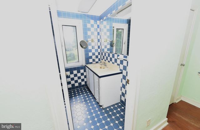 8231 NEW SECOND ST, Elkins Park, PA 19027