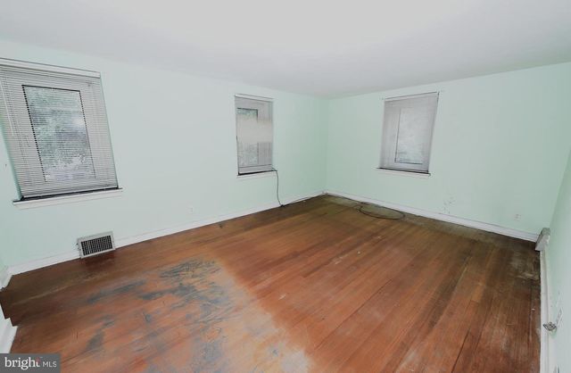 8231 NEW SECOND ST, Elkins Park, PA 19027