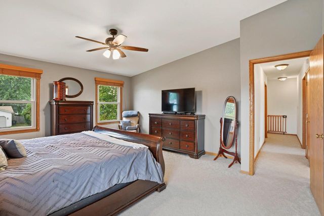 2910 Northbridge DRIVE, Racine, WI 53404