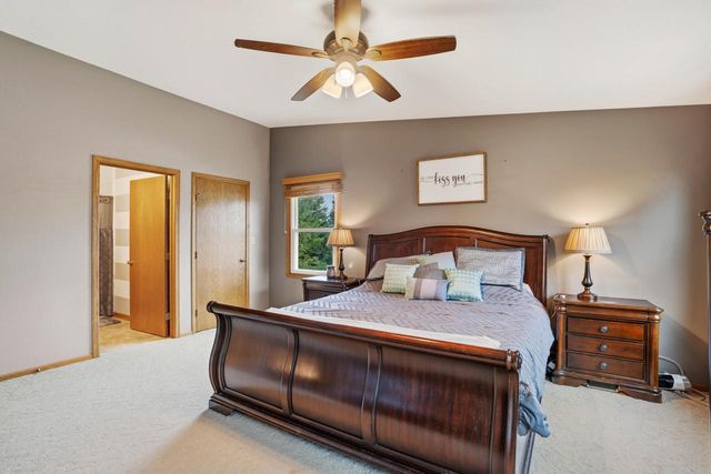 2910 Northbridge DRIVE, Racine, WI 53404