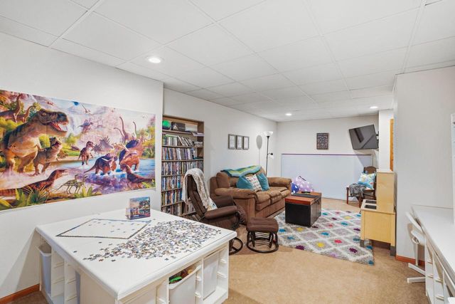 2910 Northbridge DRIVE, Racine, WI 53404