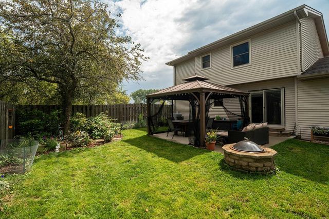 2910 Northbridge DRIVE, Racine, WI 53404