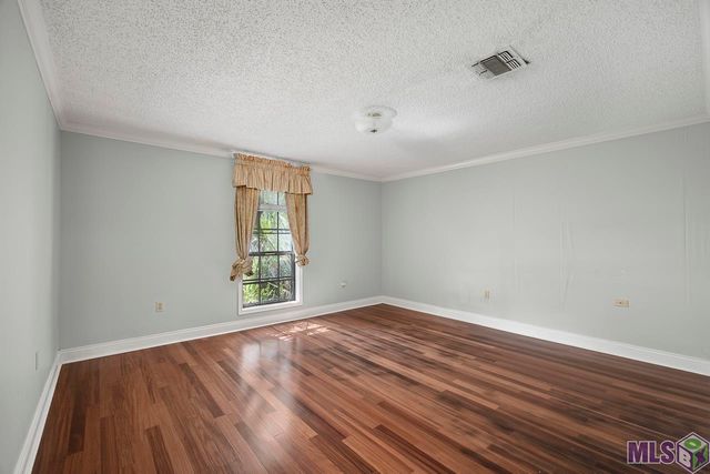 511 Galveston Drive, Houma, LA 70360