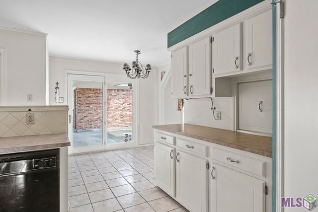 511 Galveston Drive, Houma, LA 70360