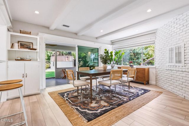 5160 Redwillow Lane, La Canada Flintridge, CA 91011
