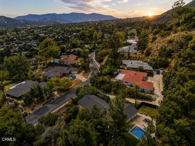 5160 Redwillow Lane, La Canada Flintridge, CA 91011