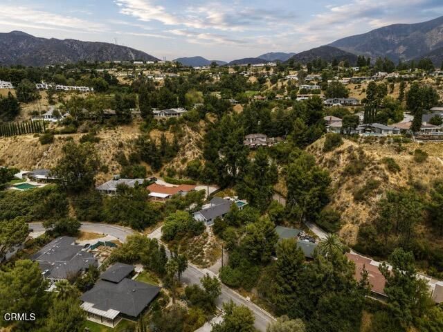 5160 Redwillow Lane, La Canada Flintridge, CA 91011