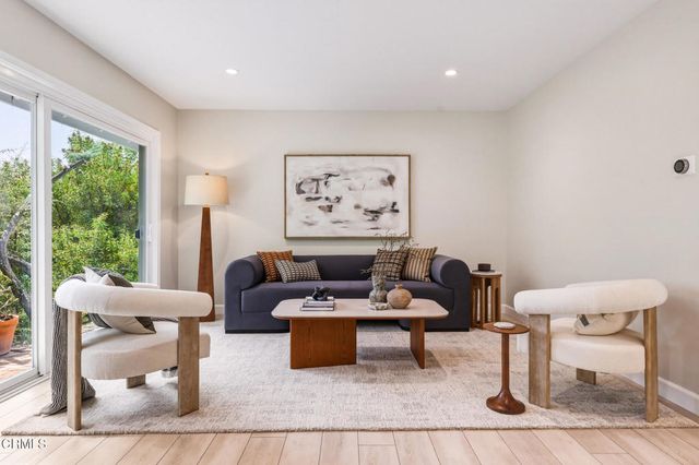 5160 Redwillow Lane, La Canada Flintridge, CA 91011