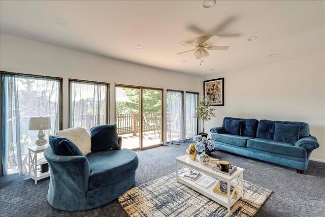 401 Shady Lane, Midway, KY 40347