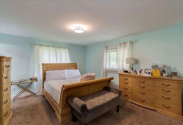 401 Shady Lane, Midway, KY 40347