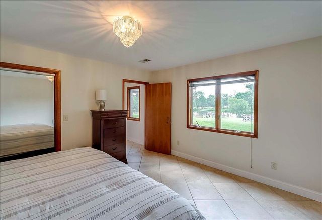 401 Shady Lane, Midway, KY 40347