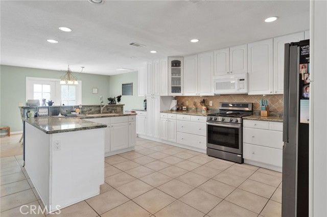 16605 Ottawa Street, Victorville, CA 92395