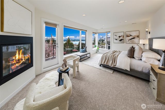 526 14th Avenue W, Kirkland, WA 98033