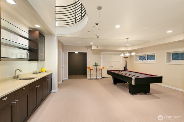 526 14th Avenue W, Kirkland, WA 98033