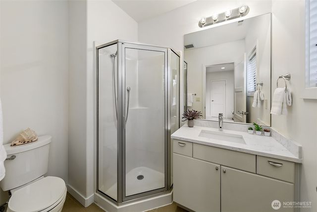 526 14th Avenue W, Kirkland, WA 98033