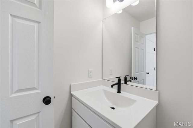 1708 Martingale Lane, Eureka, MO 63025