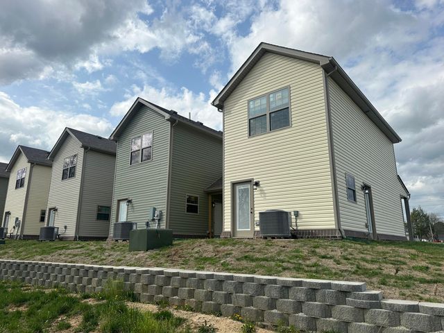 121 Harvest Park Trail, Berea, KY 40403