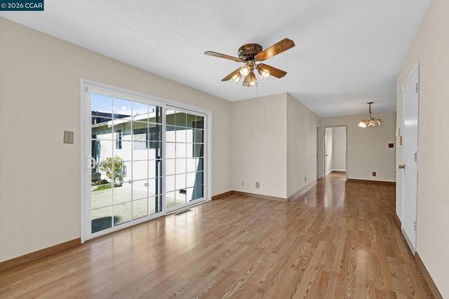 2075 Costa Ct, Pinole, CA 94564