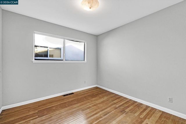 2075 Costa Ct, Pinole, CA 94564