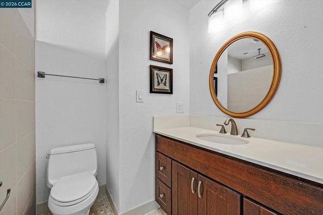 2075 Costa Ct, Pinole, CA 94564