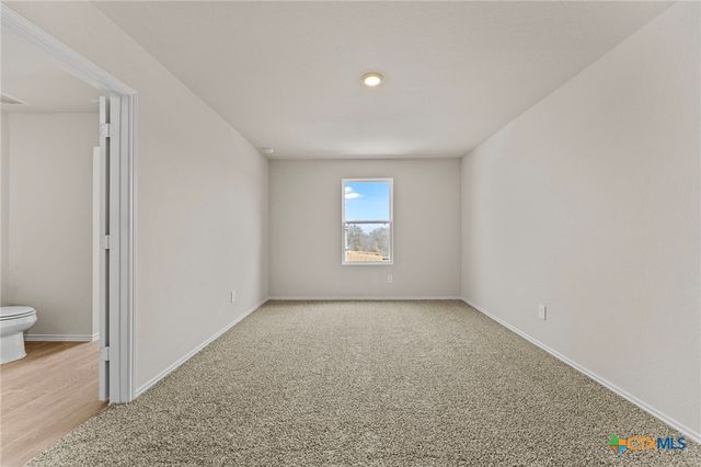 134 Langston Drive, Uhland, TX 78640