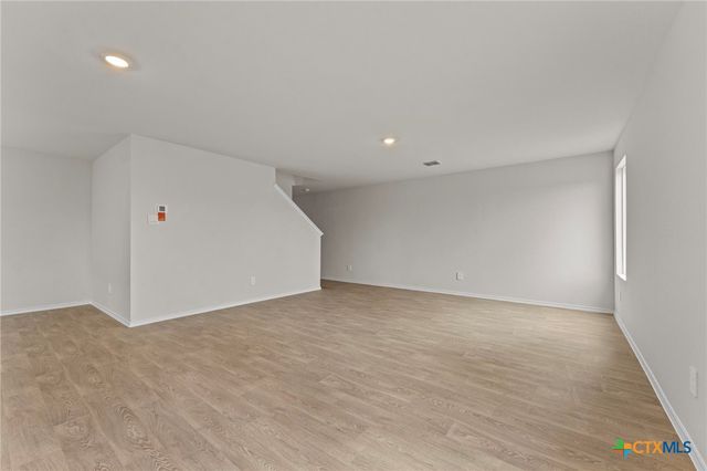 134 Langston Drive, Uhland, TX 78640