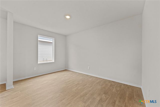 134 Langston Drive, Uhland, TX 78640